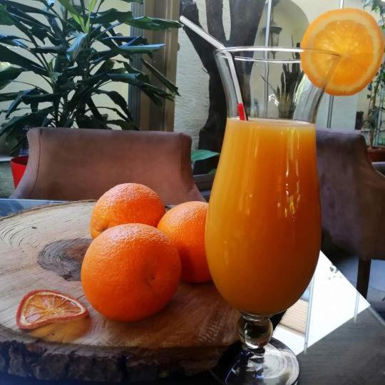Gala-Garden Hotel Bitola Ngoại thất bức ảnh