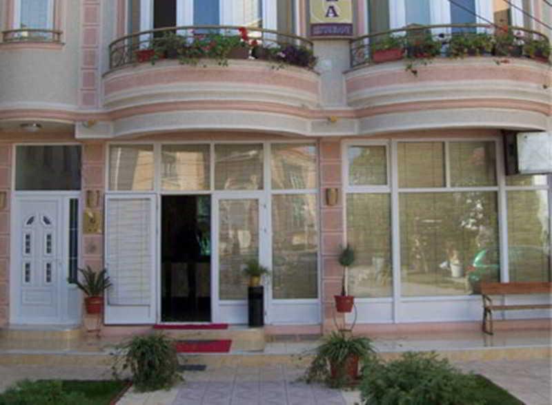 Gala-Garden Hotel Bitola Ngoại thất bức ảnh