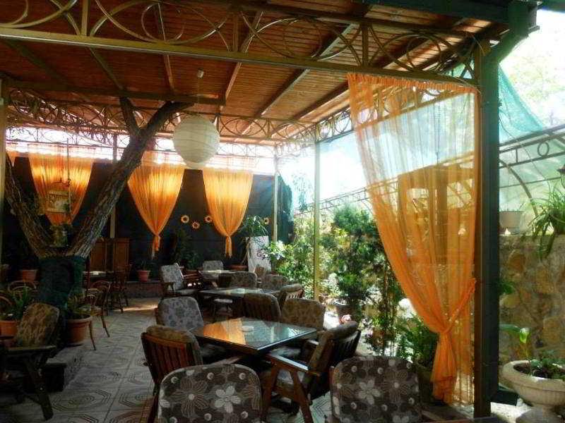 Gala-Garden Hotel Bitola Ngoại thất bức ảnh