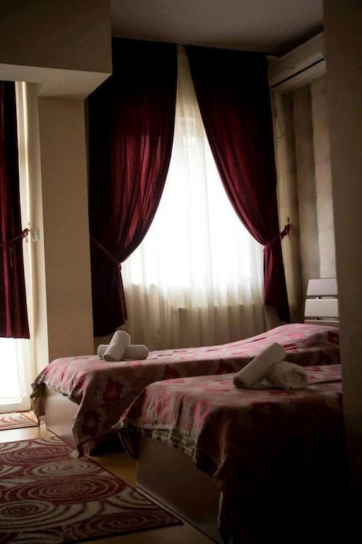 Gala-Garden Hotel Bitola Phòng bức ảnh