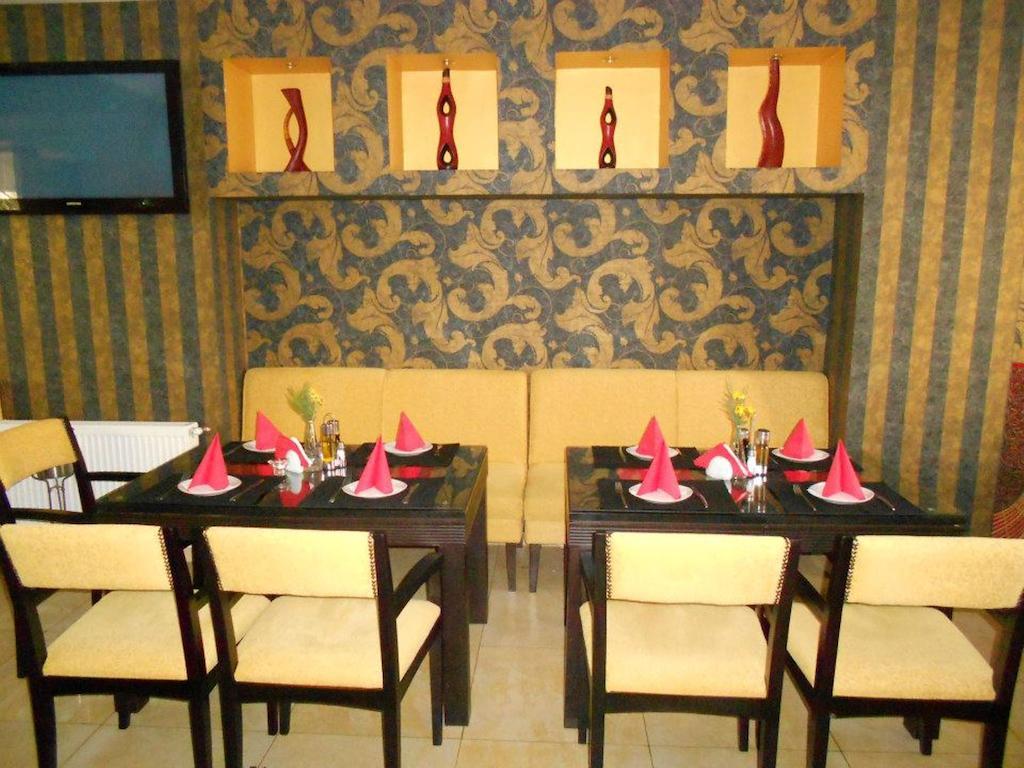 Gala-Garden Hotel Bitola Ngoại thất bức ảnh