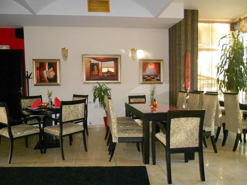 Gala-Garden Hotel Bitola Ngoại thất bức ảnh