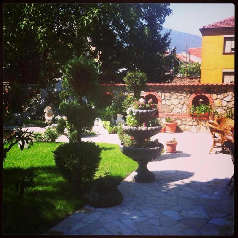 Gala-Garden Hotel Bitola Ngoại thất bức ảnh