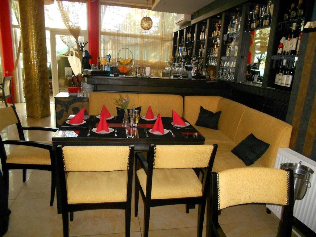 Gala-Garden Hotel Bitola Ngoại thất bức ảnh